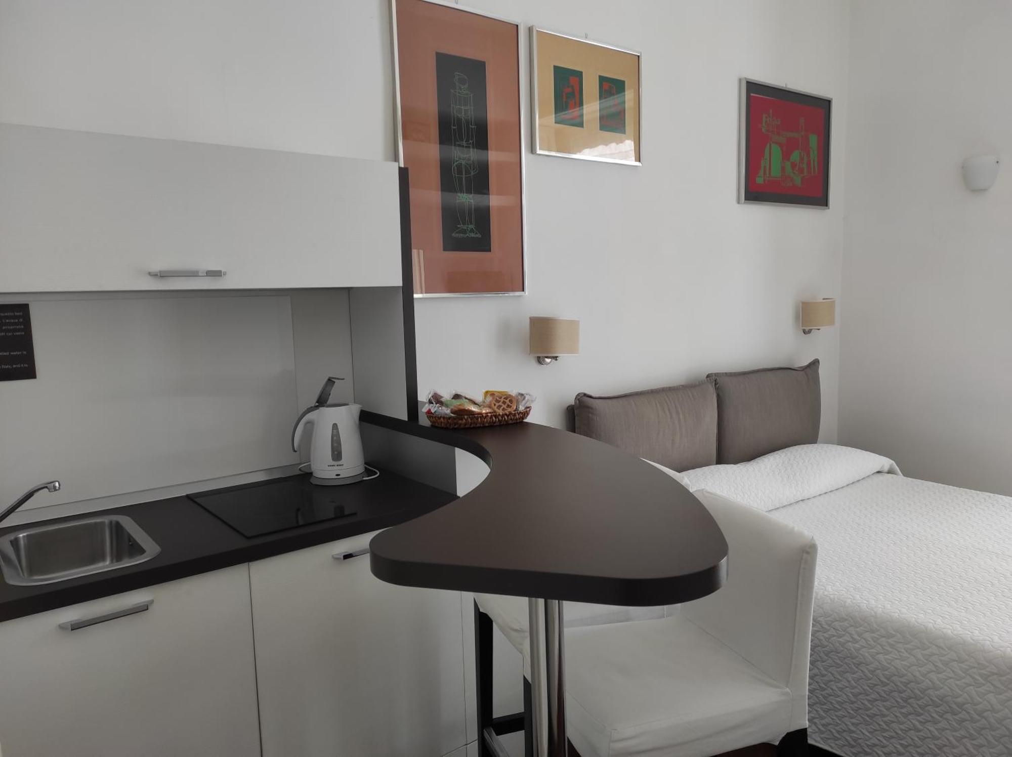 Luca Giordano 142 B&B เนเปิลส์ ห้อง รูปภาพ