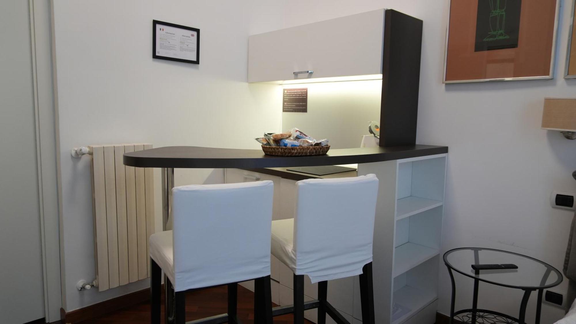 Luca Giordano 142 B&B เนเปิลส์ ภายนอก รูปภาพ